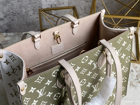 WIS VUITTON ONTHEGO MM LOUIS 0212